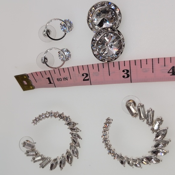Glamorous Crystal Earring Trio - Studs & Statement Climbers Excellent Condition - Picture 7 of 9
